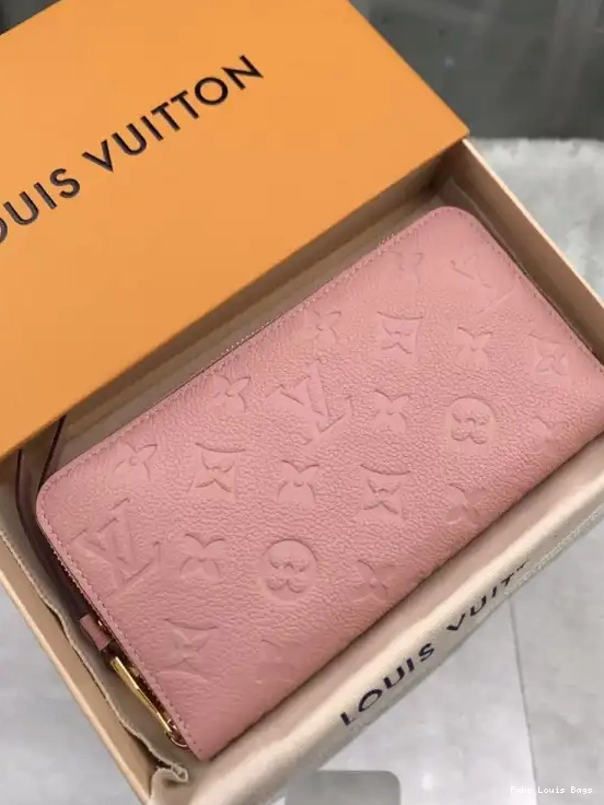 ZIPPY VUITTON LOUIS WALLET 0518